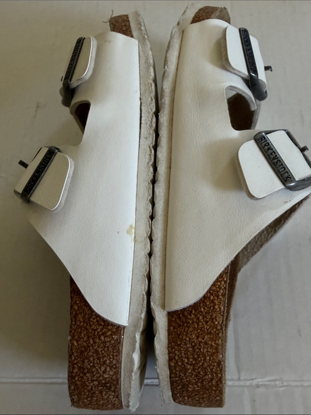 Birkenstocks Arizona White Sandals - Girls Size 34 - Picture 6 of 11